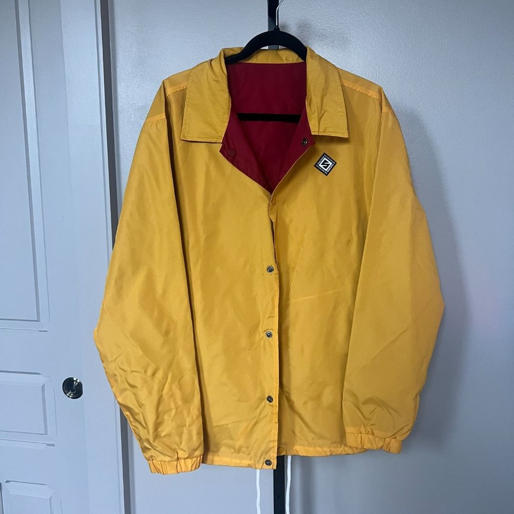 Reversible Wind/Rain Jacket - Picture 6 of 8